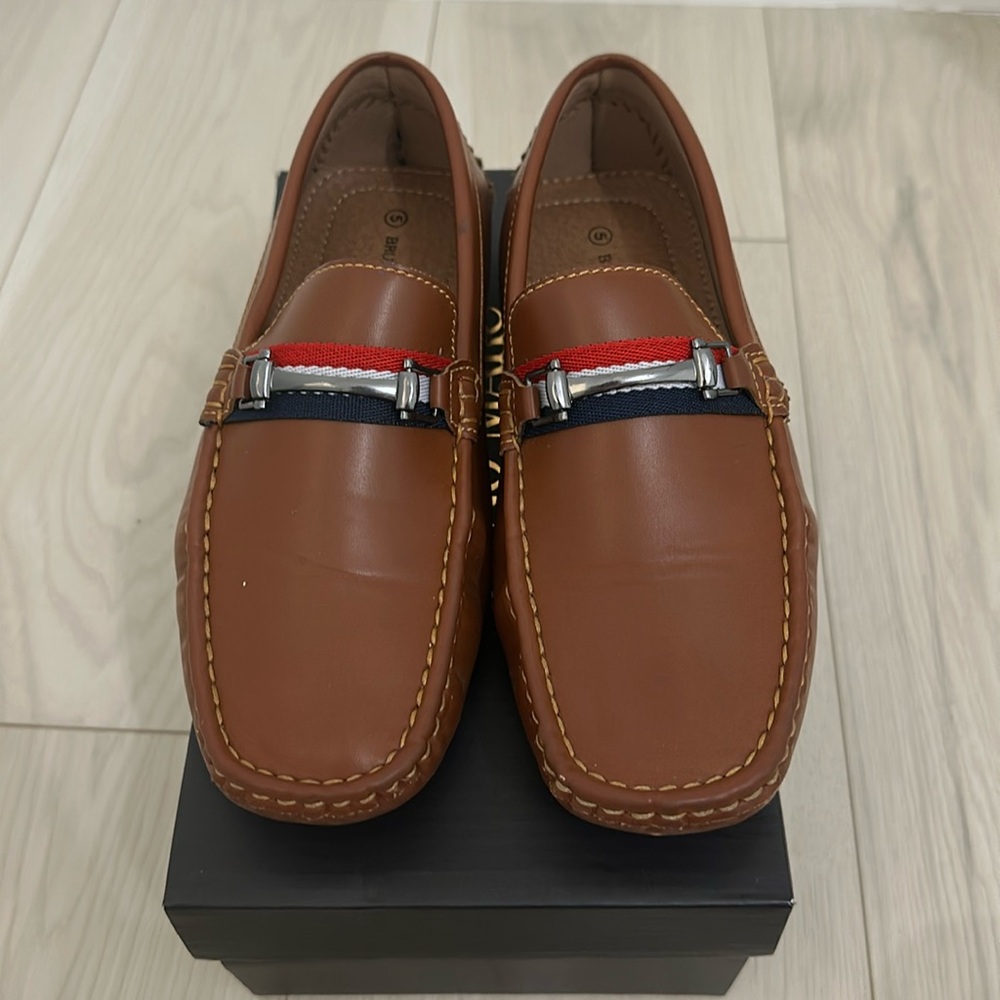 BRUNO MARC Boys leather shoes - great condition